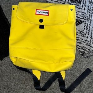 Yellow hunter bag